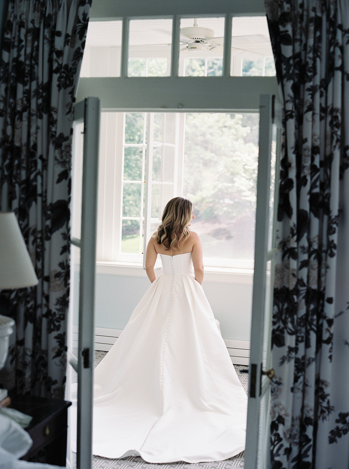 Narrative Publish blog post layout by Seattle wedding photographer